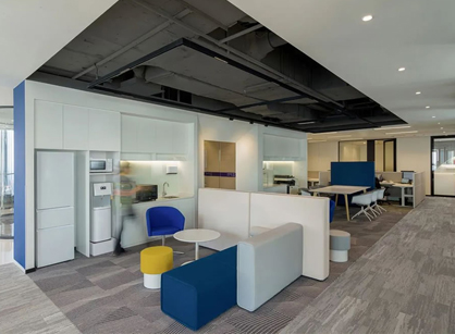 具有國際視野且富有創意的辦公室裝修設計空間是怎樣的——知一投資